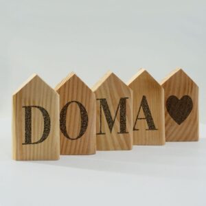 Dřevěné dekorační domky Doma dárek